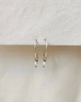Oorbellen goud parel | 15 mm fine hoops | GOUD - GOLD FILLED - Kleine Zus