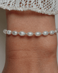 Gouden dames armband Luna met parels