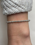 Zilveren dames armband
4 en 3 mm zilveren kraaltjes