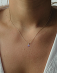 as ketting 14k gold filled goud met ashanger handgemaakt lila om nek