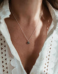 As ketting met as hanger | .925 STERLING ZILVER - DONKER OLIJF - Kleine Zus