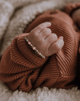 Baby armbandje goud - edelsteen | Bella | GOUD - GOLD FILLED - Kleine Zus