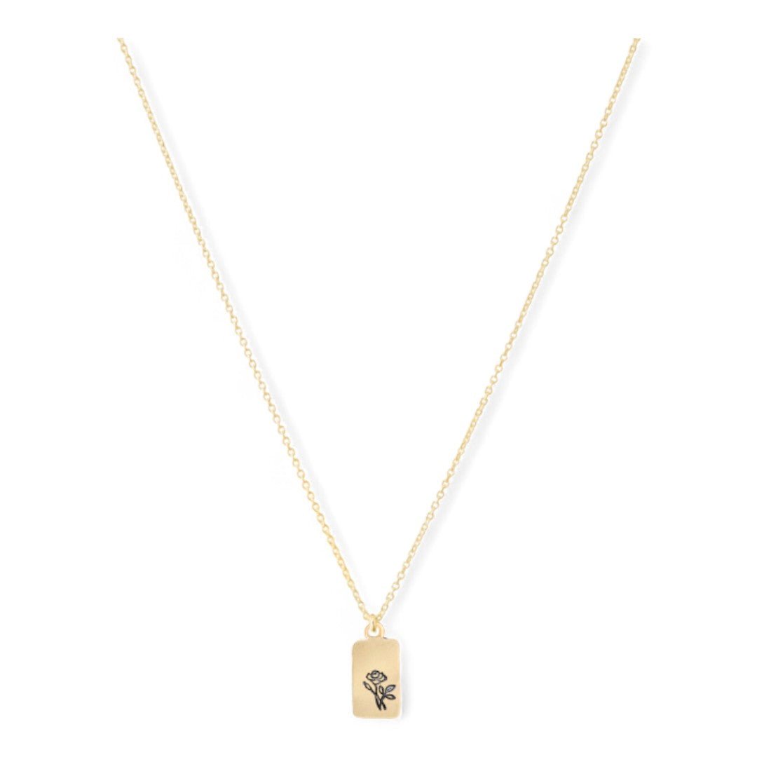 Gouden dames ketting met geboortebloem, aan de ketting hangt een gouden tag