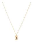 Gouden dames ketting met geboortebloem, aan de ketting hangt een gouden tag