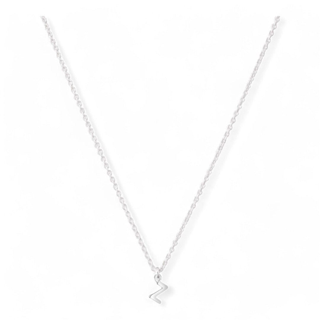 Zilveren dames ketting met letter cut out