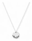 Zilveren dames ketting , aan de ketting hangt een zilveren bedel van 19mm waar een naam op gestempeld kan worden