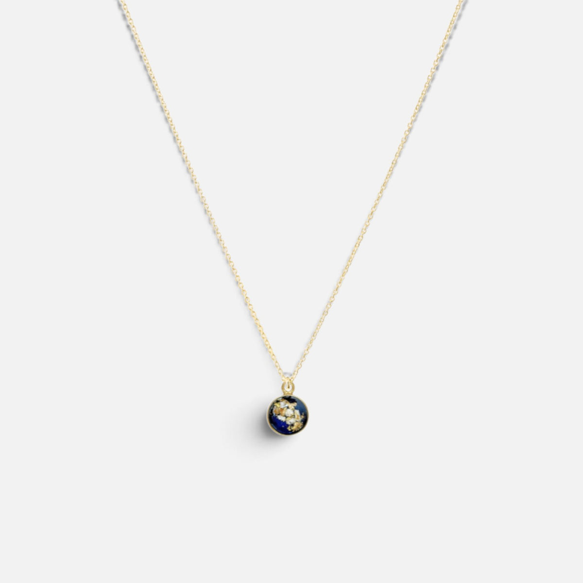 as ketting 14k gold filled goud met ashanger handgemaakt marineblauw