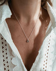 As ketting met as hanger | .925 STERLING ZILVER - ROESTBRUIN PARELMOER - Kleine Zus