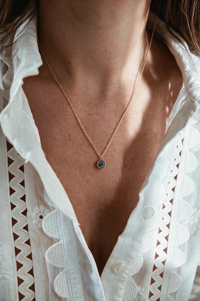Haarlok ketting met haarlokhanger | GOUD - GOLD FILLED - BLAUW - Kleine Zus