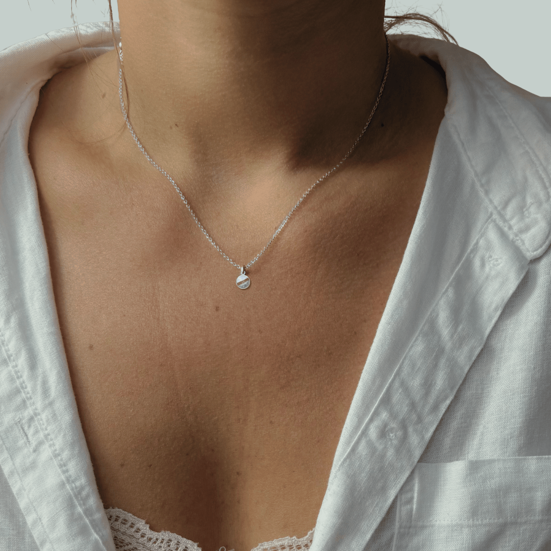Haarlok ketting parelmoer | .925 STERLING ZILVER - Kleine Zus
