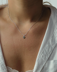 As ketting met as hanger sterling zilver roestbruin handgemaakt om nek