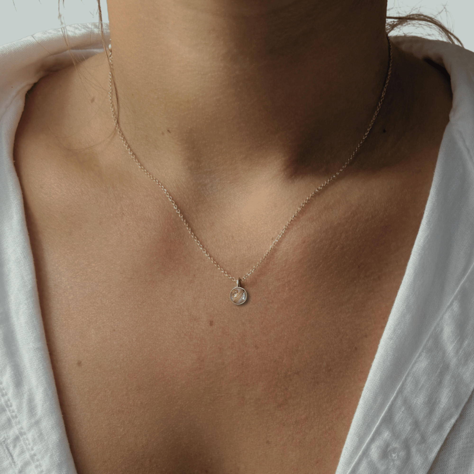 Haarlok sieraad | Ketting met hanger haarlok | GOUD - GOLD FILLED - Kleine Zus